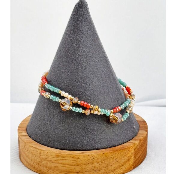 Dainty Glass Stretch Bracelet - Picture 2 of 5